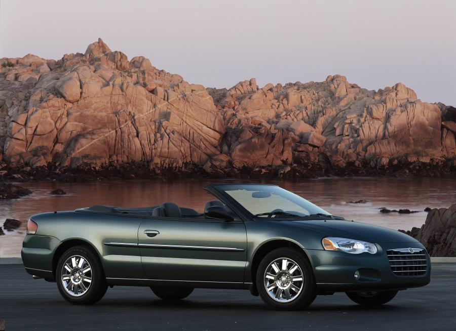  Chrysler Sebring Convertible 2004 года  (фото 7 из 19)